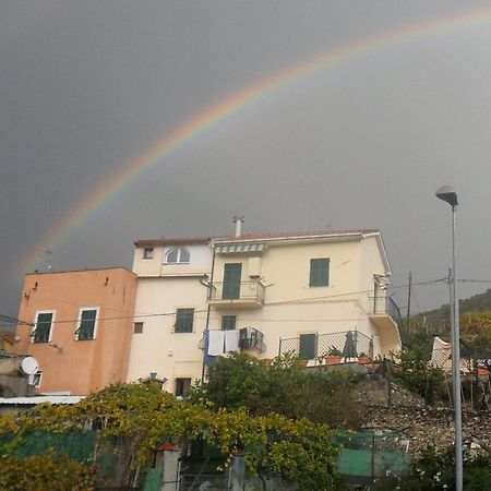 B&B Piccolo Paradiso Finale Ligure Exterior photo